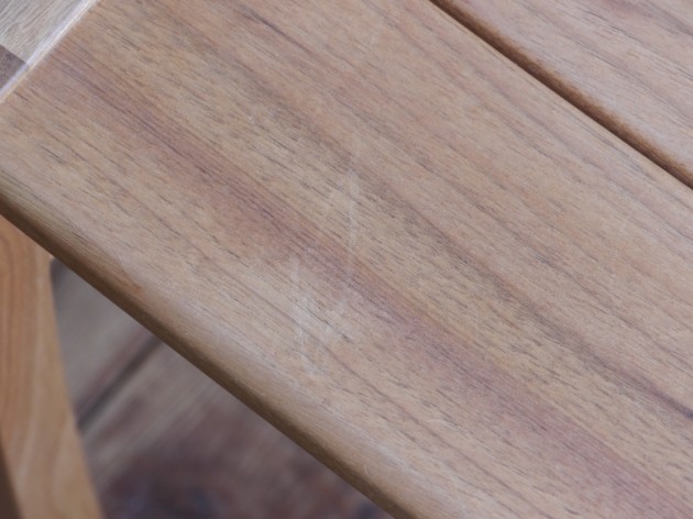 無垢の木・オイル仕上げの家具：傷も凹みも自分でお手入れできます | 松葉屋家具店 公式ブログ