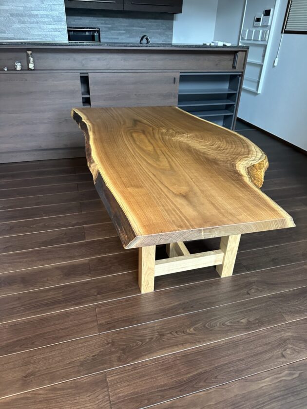 松葉屋家具店　一枚板　ダイニングテーブル　キハダ　黄檗